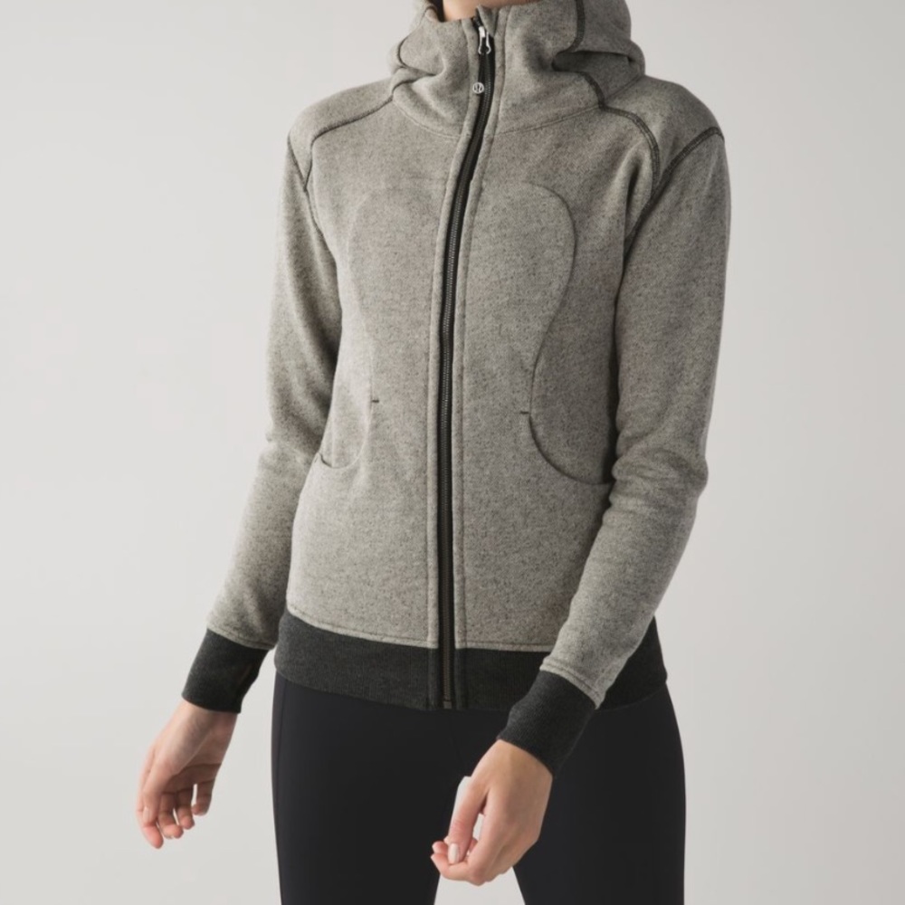 Lululemon On the daily hoodie size 4